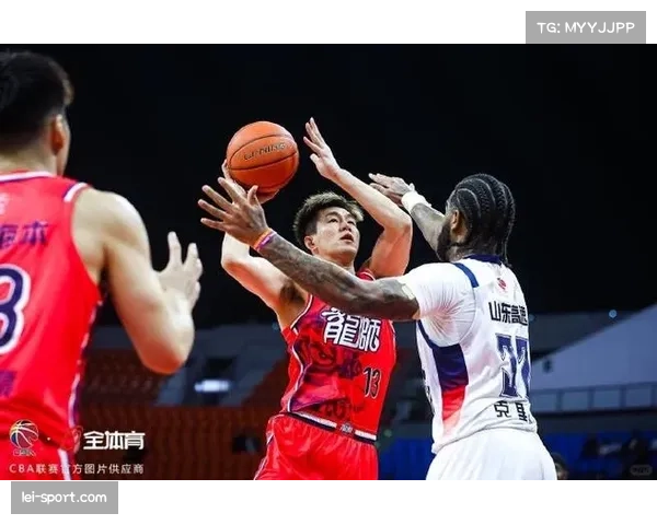 郭士强替补战术亮点显现 郭艾伦成奇兵盘活第二阵容进攻